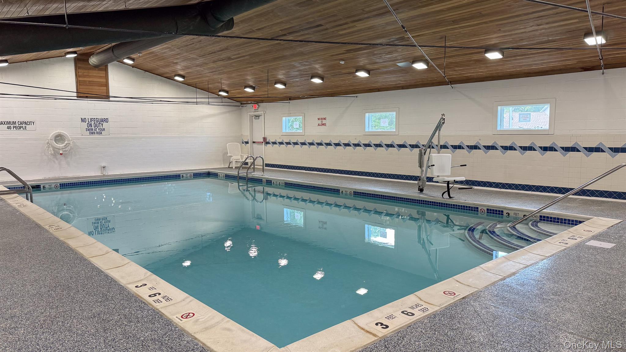 202 Pointe Circle North # 202, Coram, NY 11727