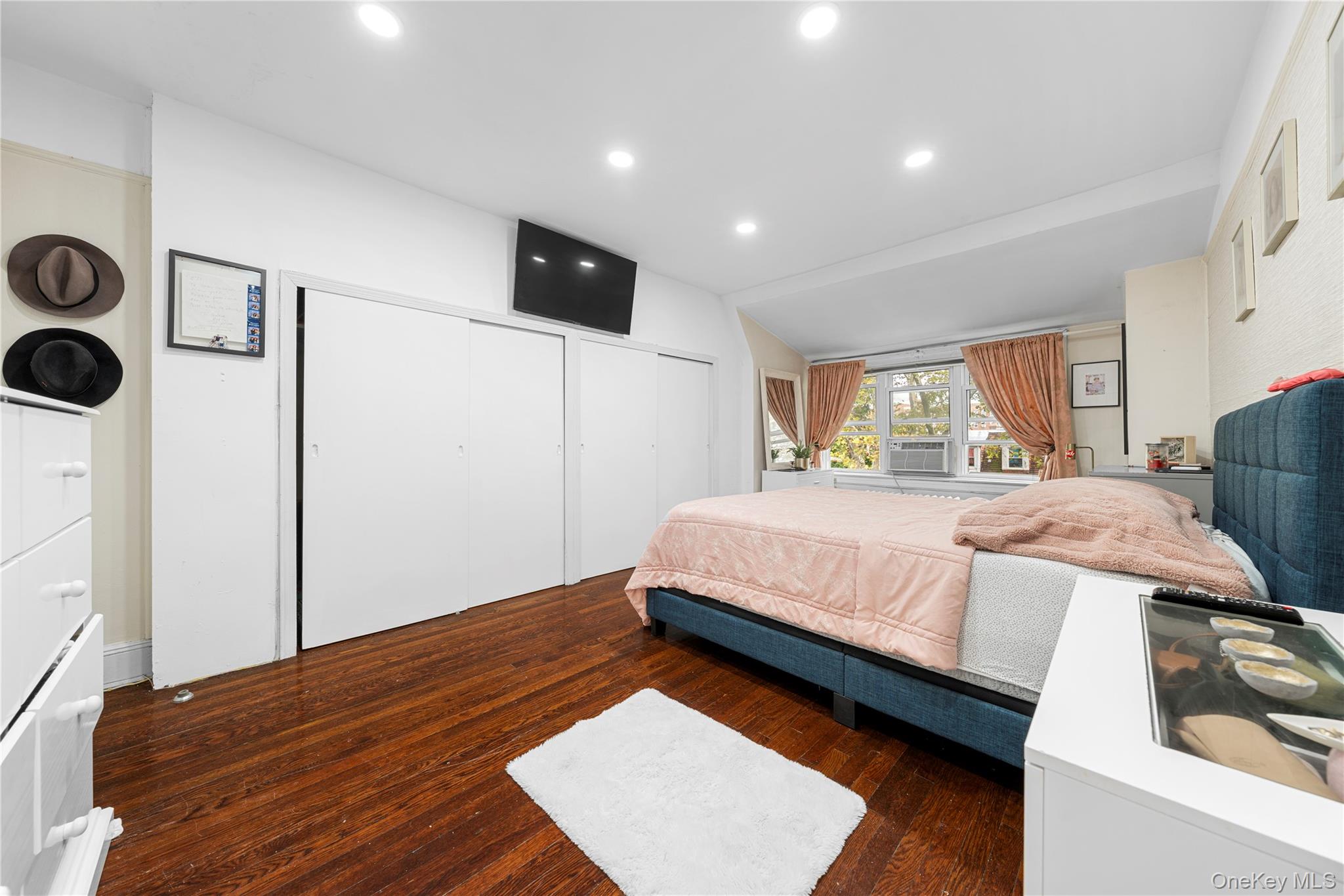 3433 83rd Street, Jackson Heights, NY 11372