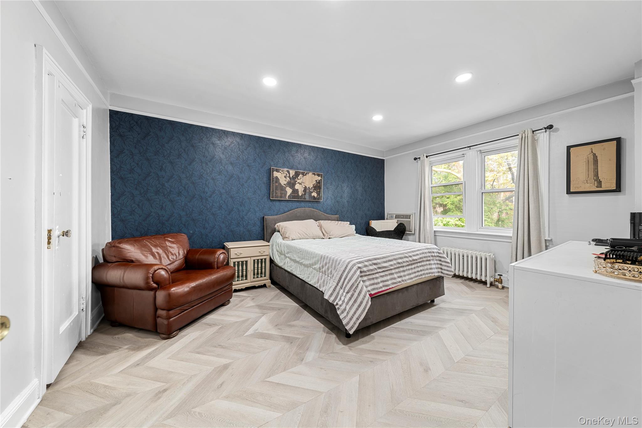 3433 83rd Street, Jackson Heights, NY 11372