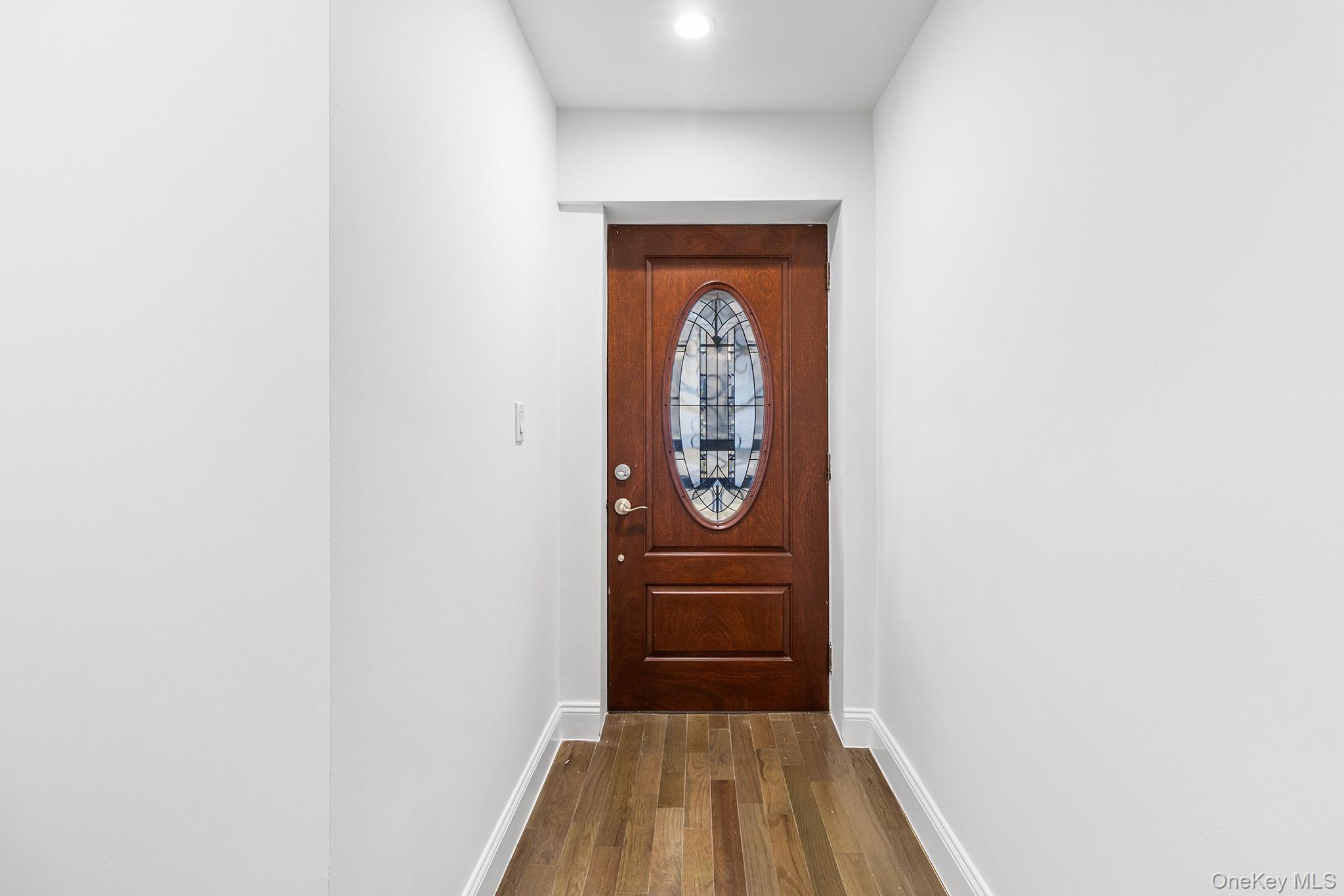 836 E 221st Street, Bronx, NY 10467