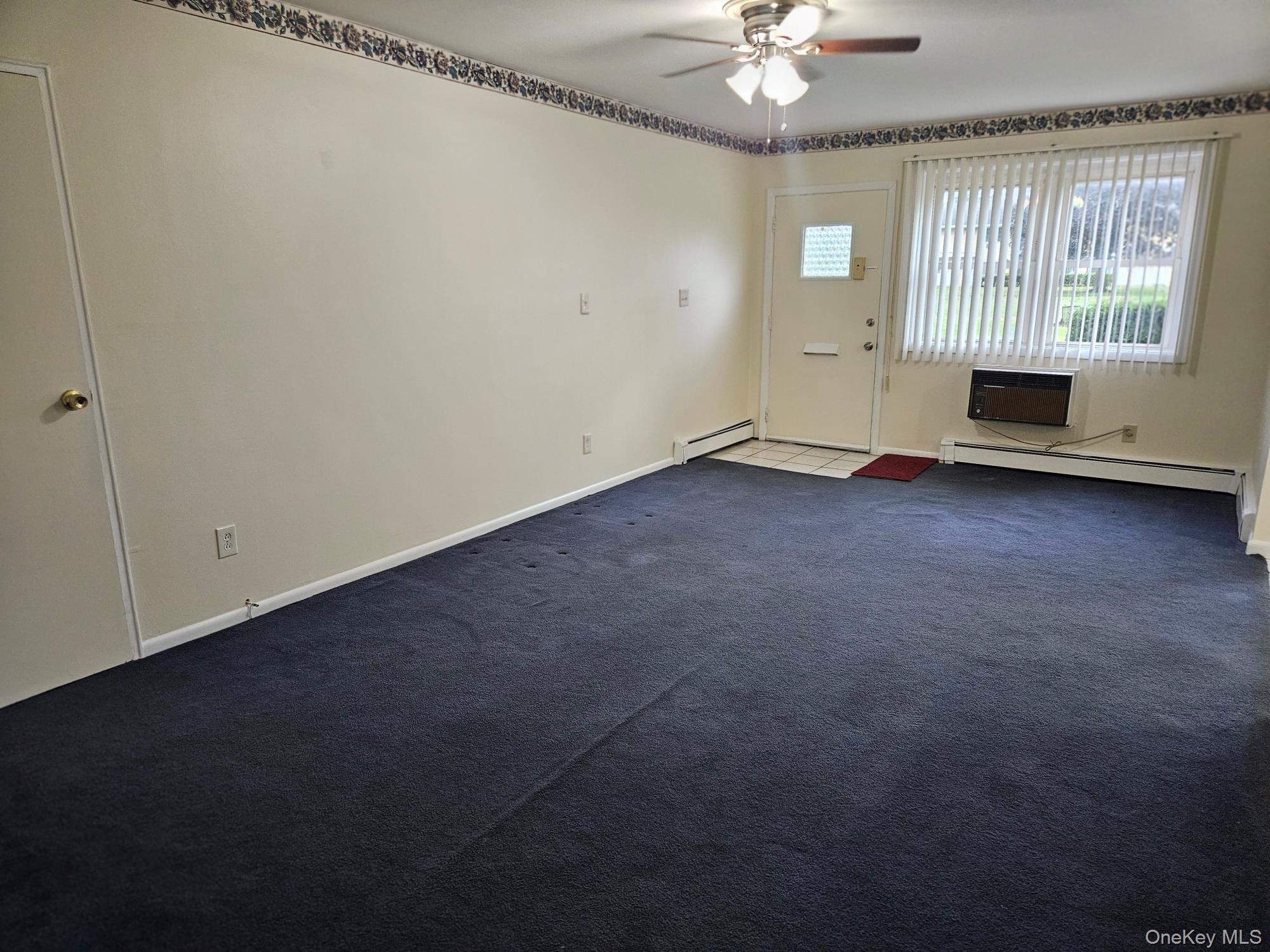 700 Broadway # 5, Amityville, NY 11701