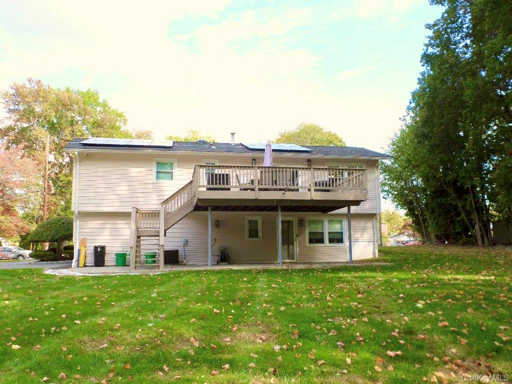 8 Jodi Lane, New City, NY 10956