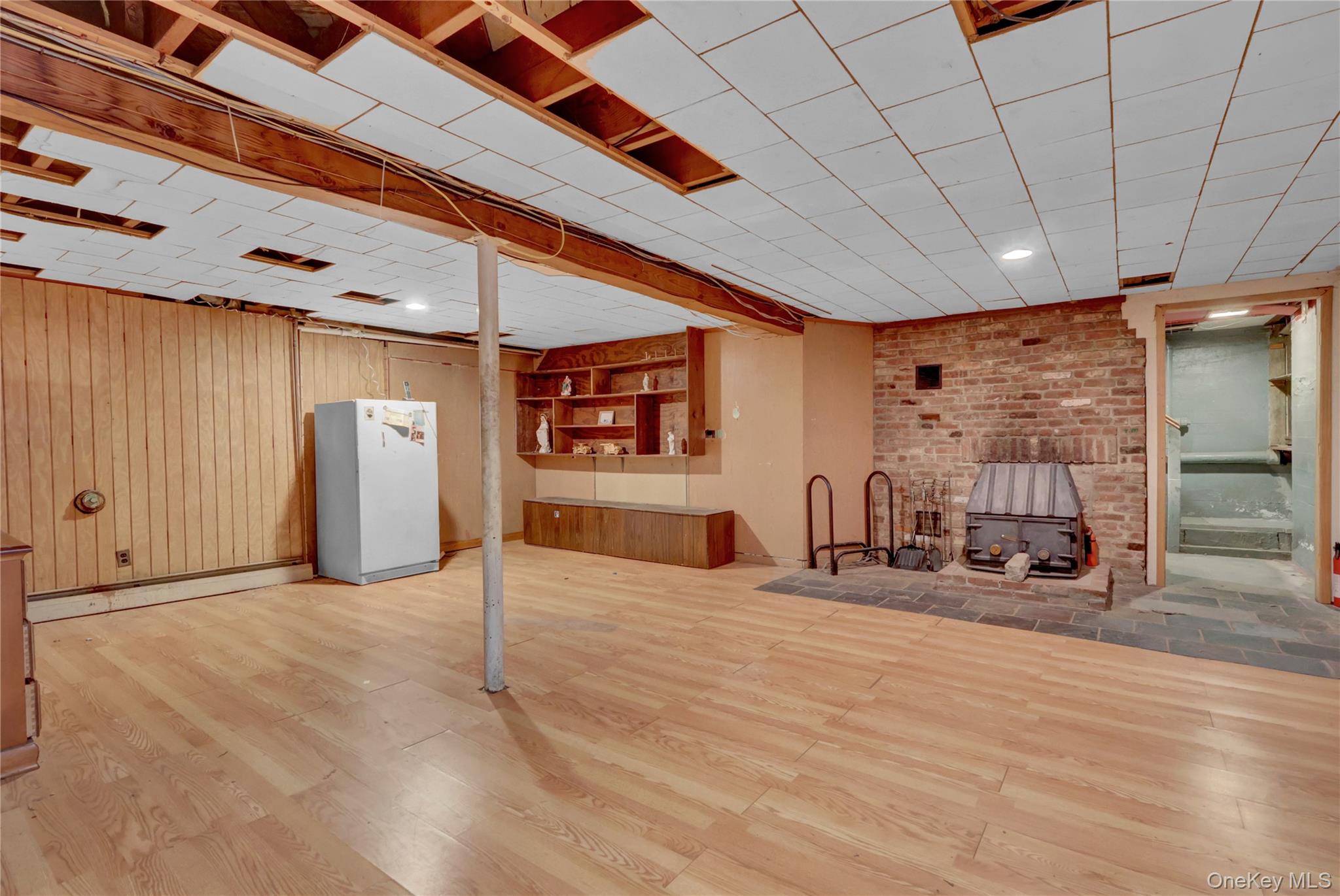 60 South Avenue, Smithtown, NY 11787