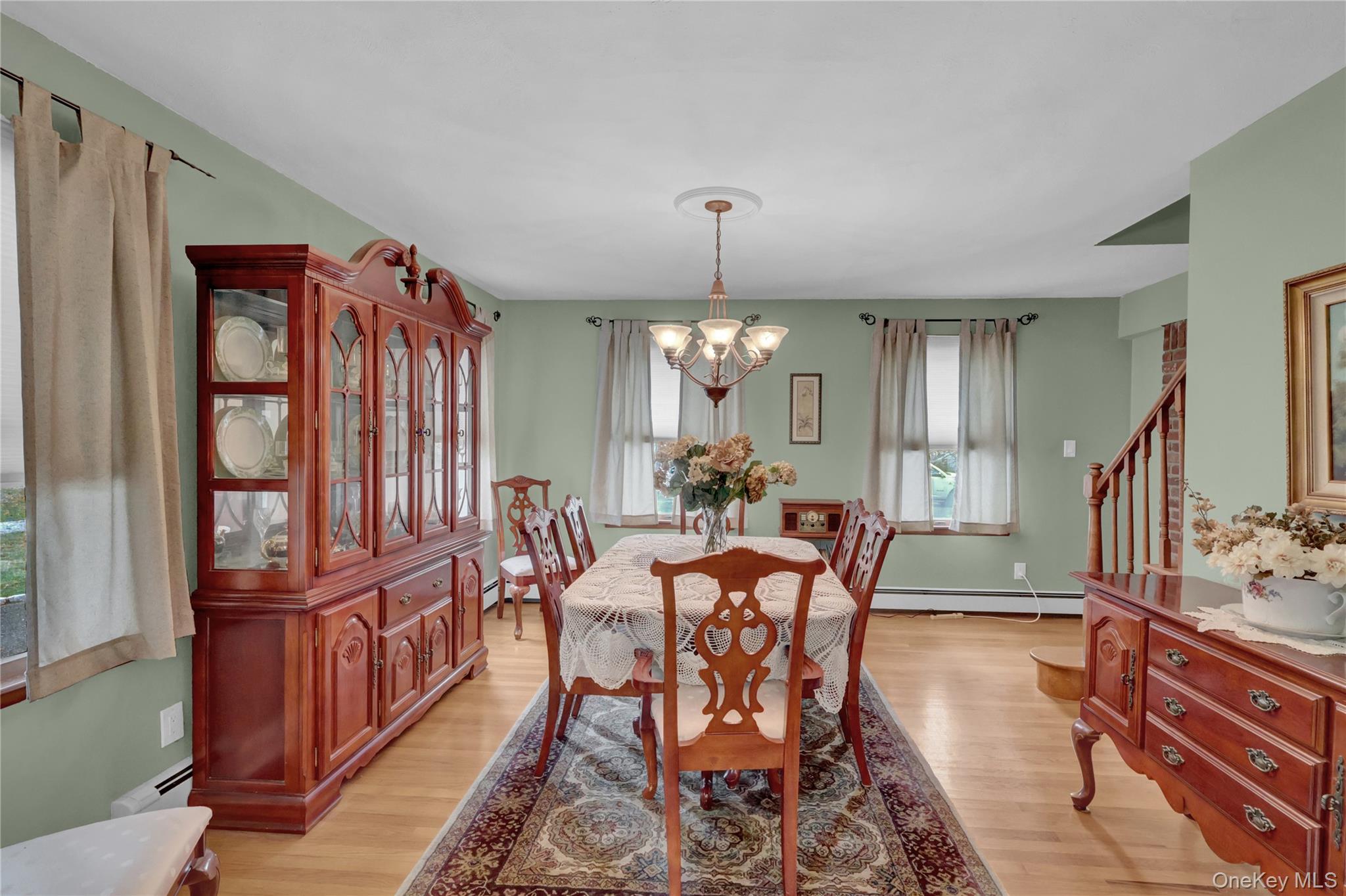 60 South Avenue, Smithtown, NY 11787