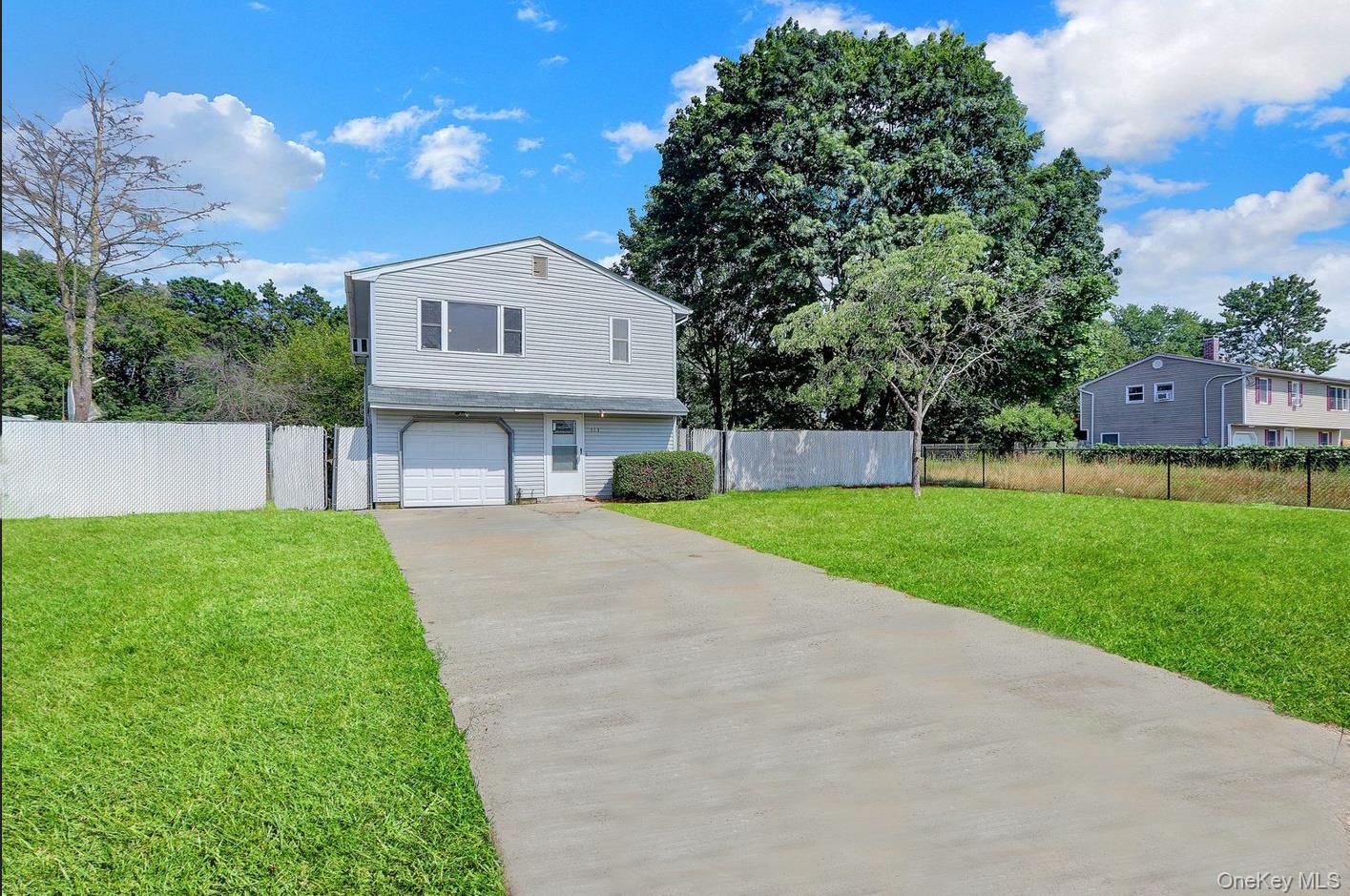 101 Miller Avenue, Central Islip, NY 11722