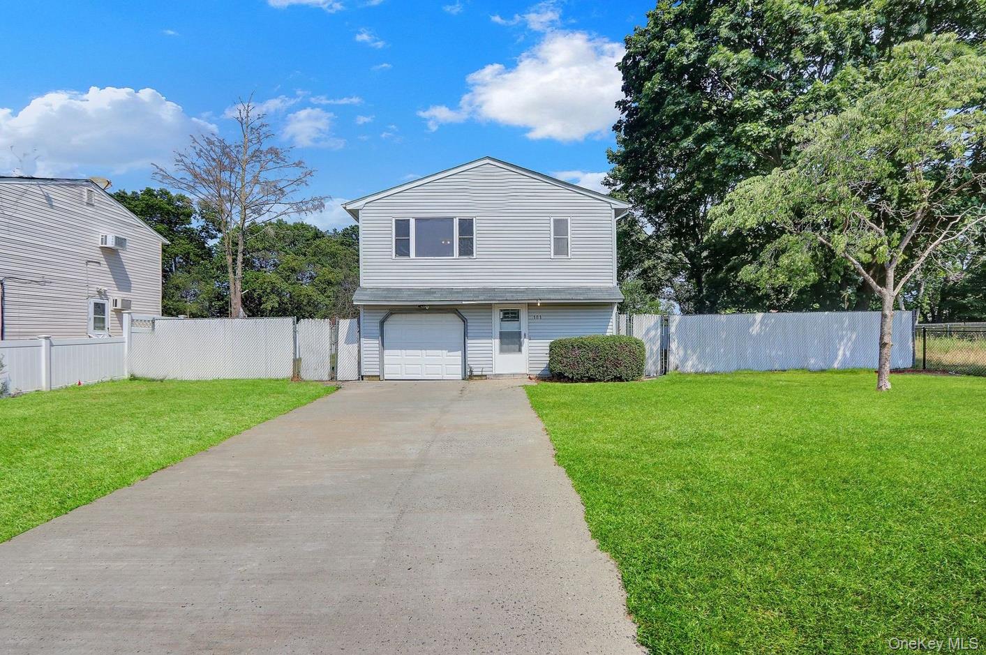 101 Miller Avenue, Central Islip, NY 11722