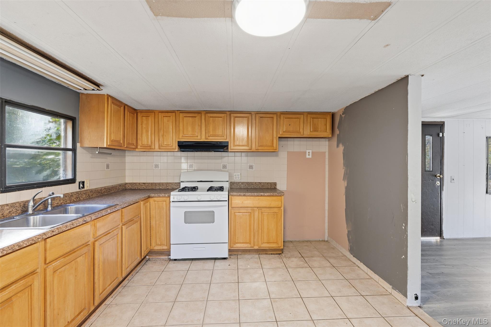 215 Old Rt-32, Highland Mills, NY 10930