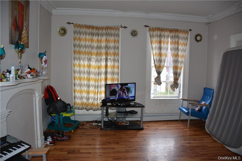 82 Lander Street, Newburgh, NY 12550