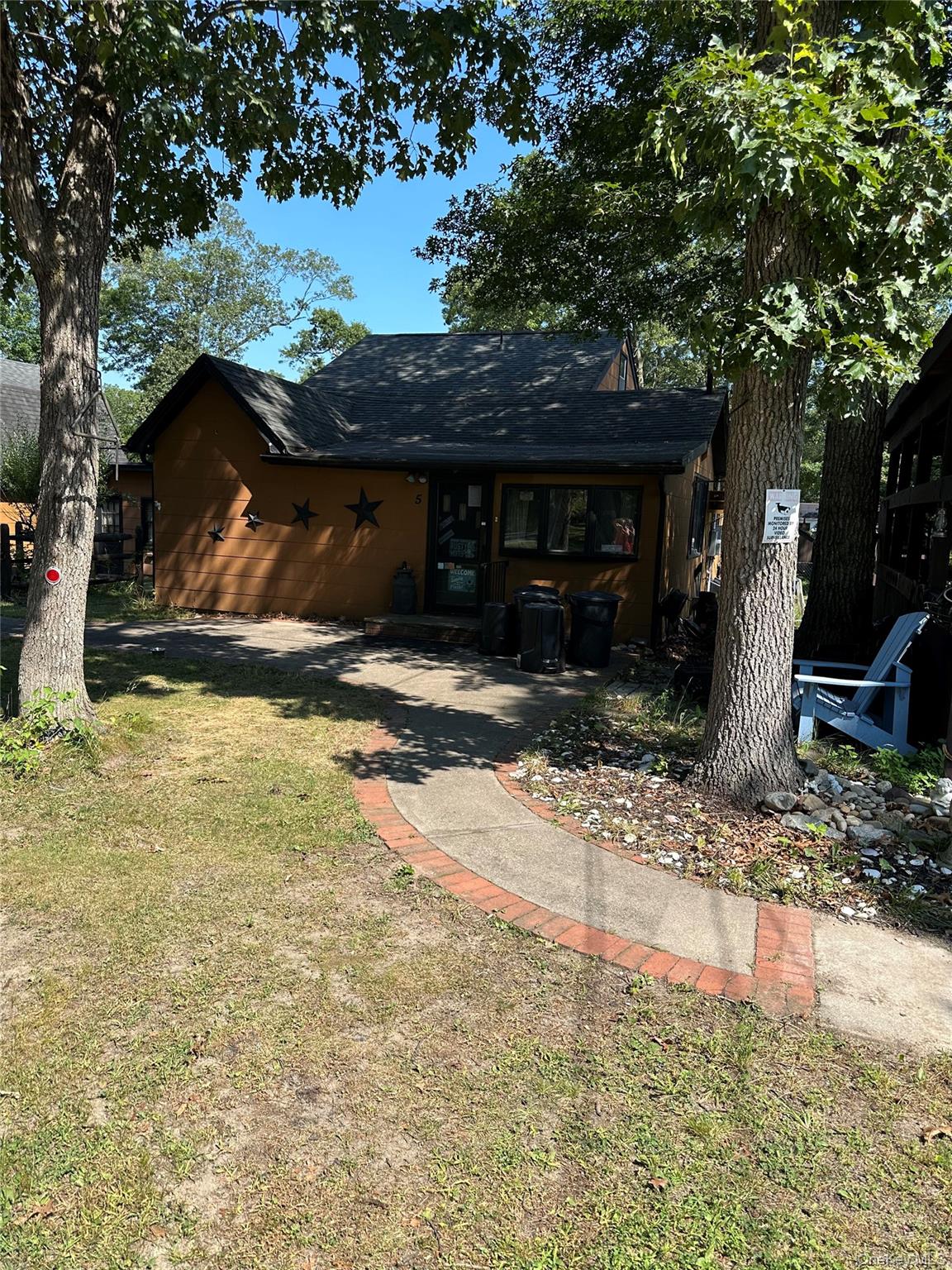 5 Avon Lane, Middle Island, NY 11953