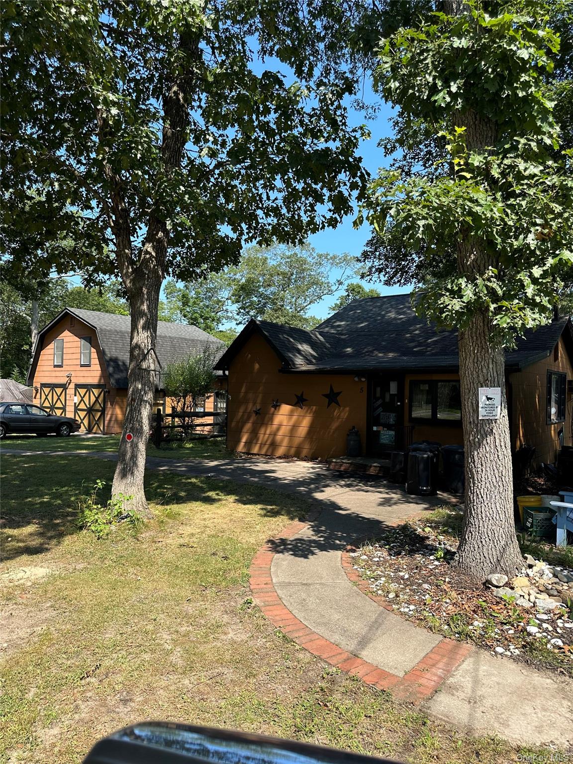 5 Avon Lane, Middle Island, NY 11953