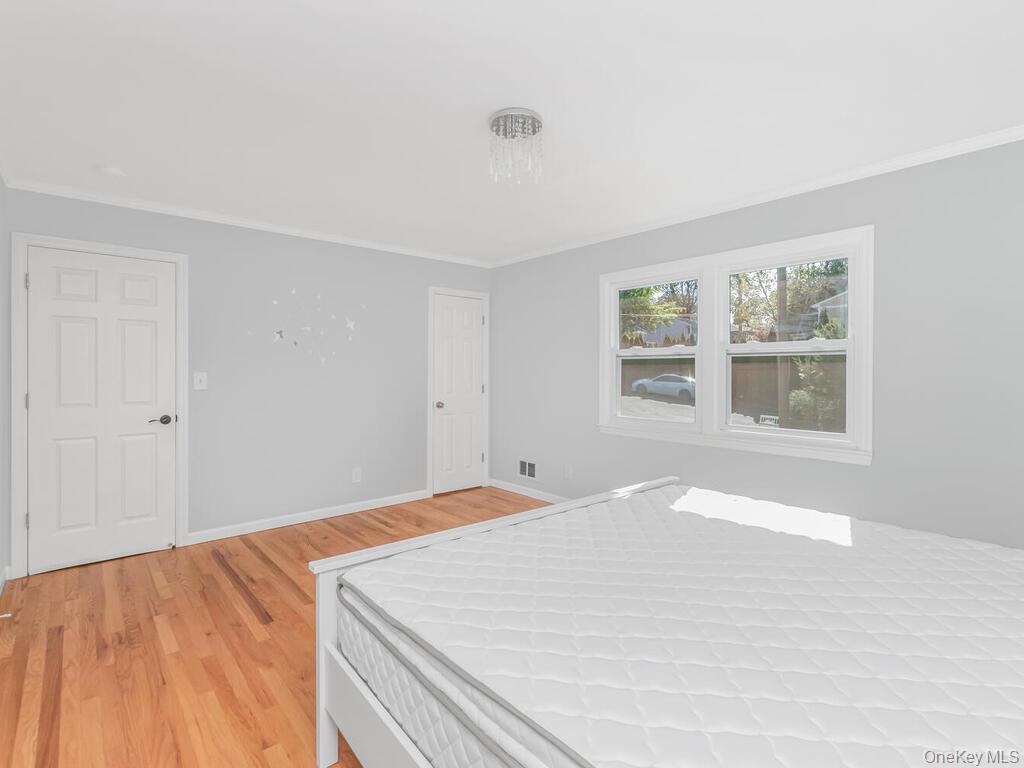 25 Midway Road, White Plains, NY 10607