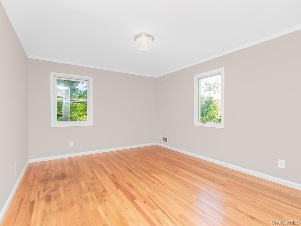 25 Midway Road, White Plains, NY 10607