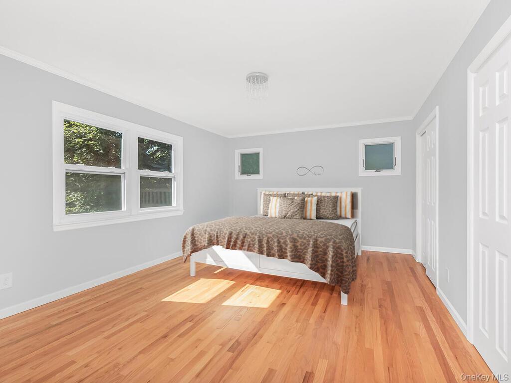 25 Midway Road, White Plains, NY 10607