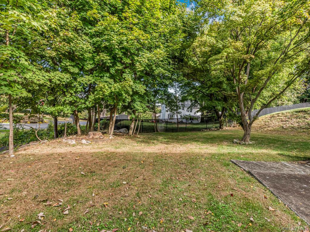 25 Midway Road, White Plains, NY 10607