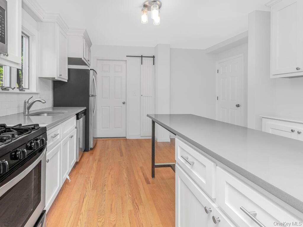 25 Midway Road, White Plains, NY 10607