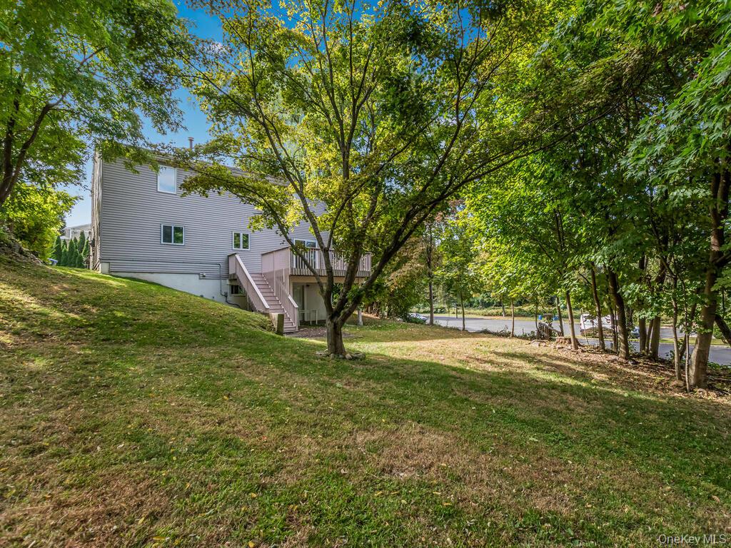 25 Midway Road, White Plains, NY 10607