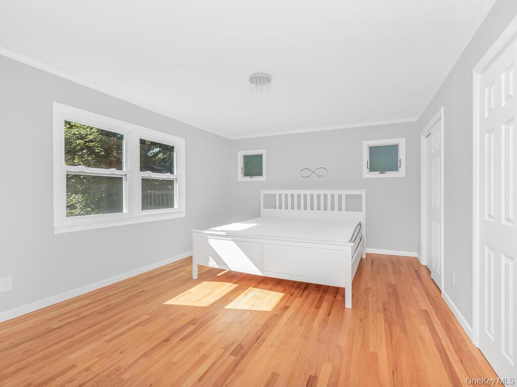 25 Midway Road, White Plains, NY 10607