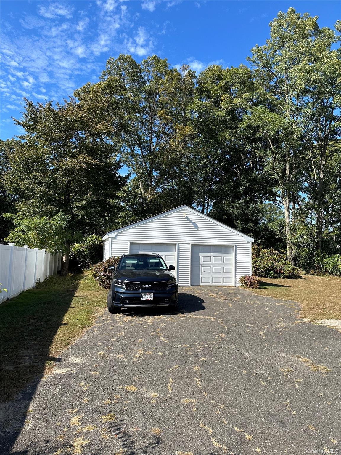 100 Marshall Drive, Selden, NY 11784