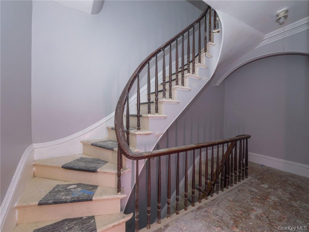 37 Edward Street, Newburgh, NY 12550