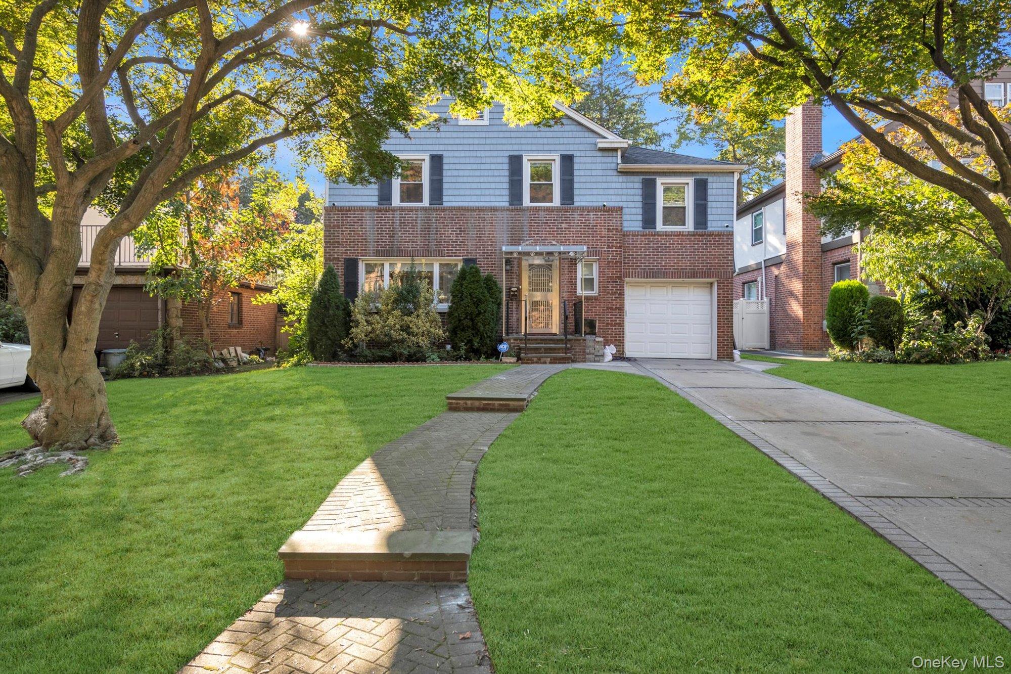 80-18 Springfield Blvd, Hollis Hills, NY 11427