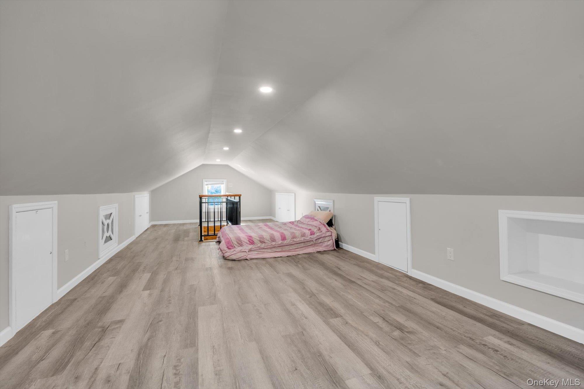 80-18 Springfield Blvd, Hollis Hills, NY 11427