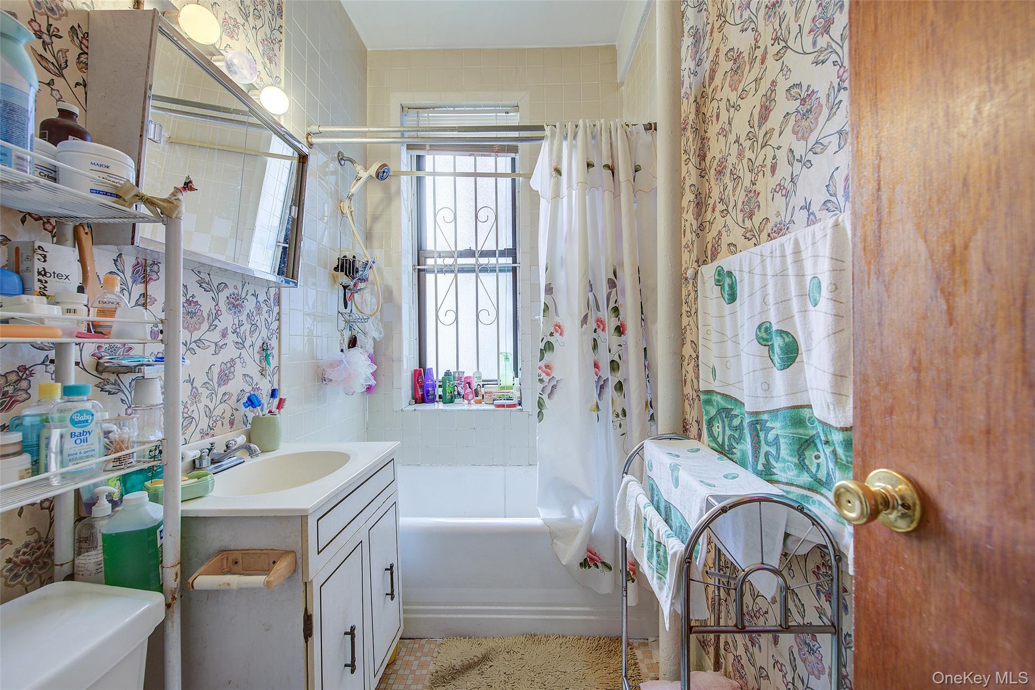 41-41 41 Street # 1G, Sunnyside, NY 11104