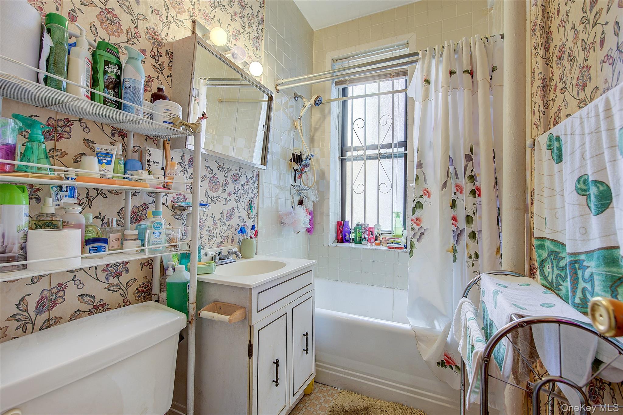 41-41 41 Street # 1G, Sunnyside, NY 11104