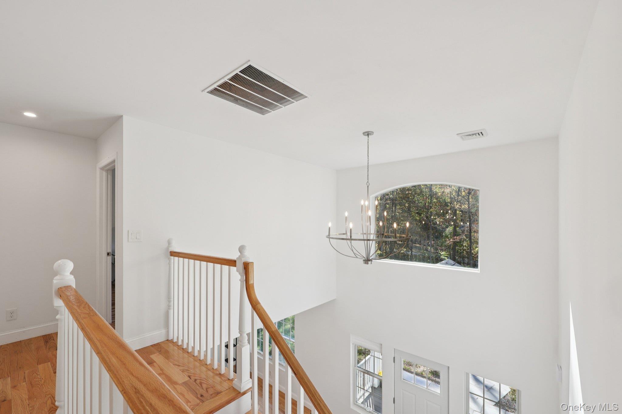 27 Oak Hill Road, Monroe, NY 10950