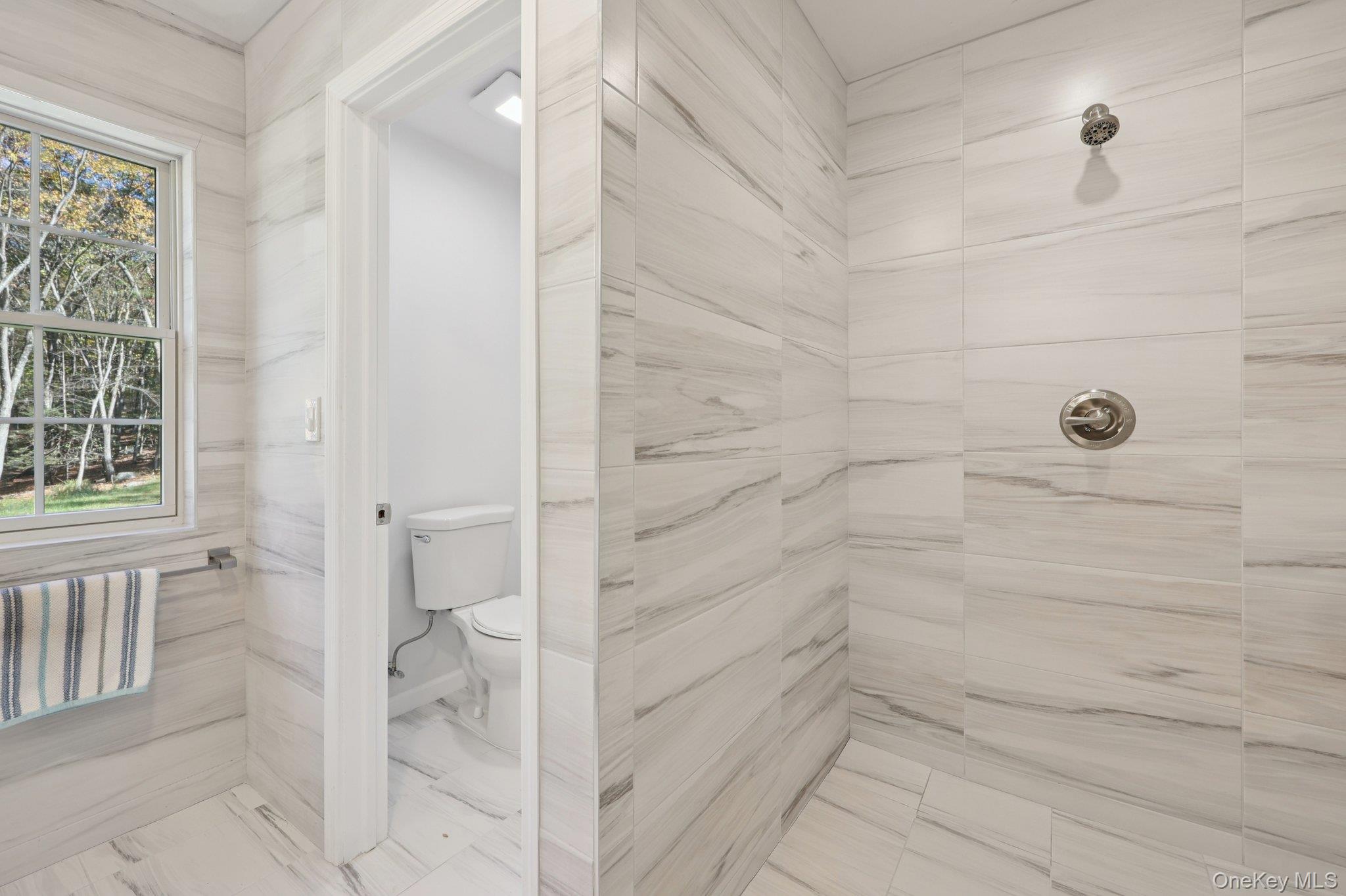 27 Oak Hill Road, Monroe, NY 10950