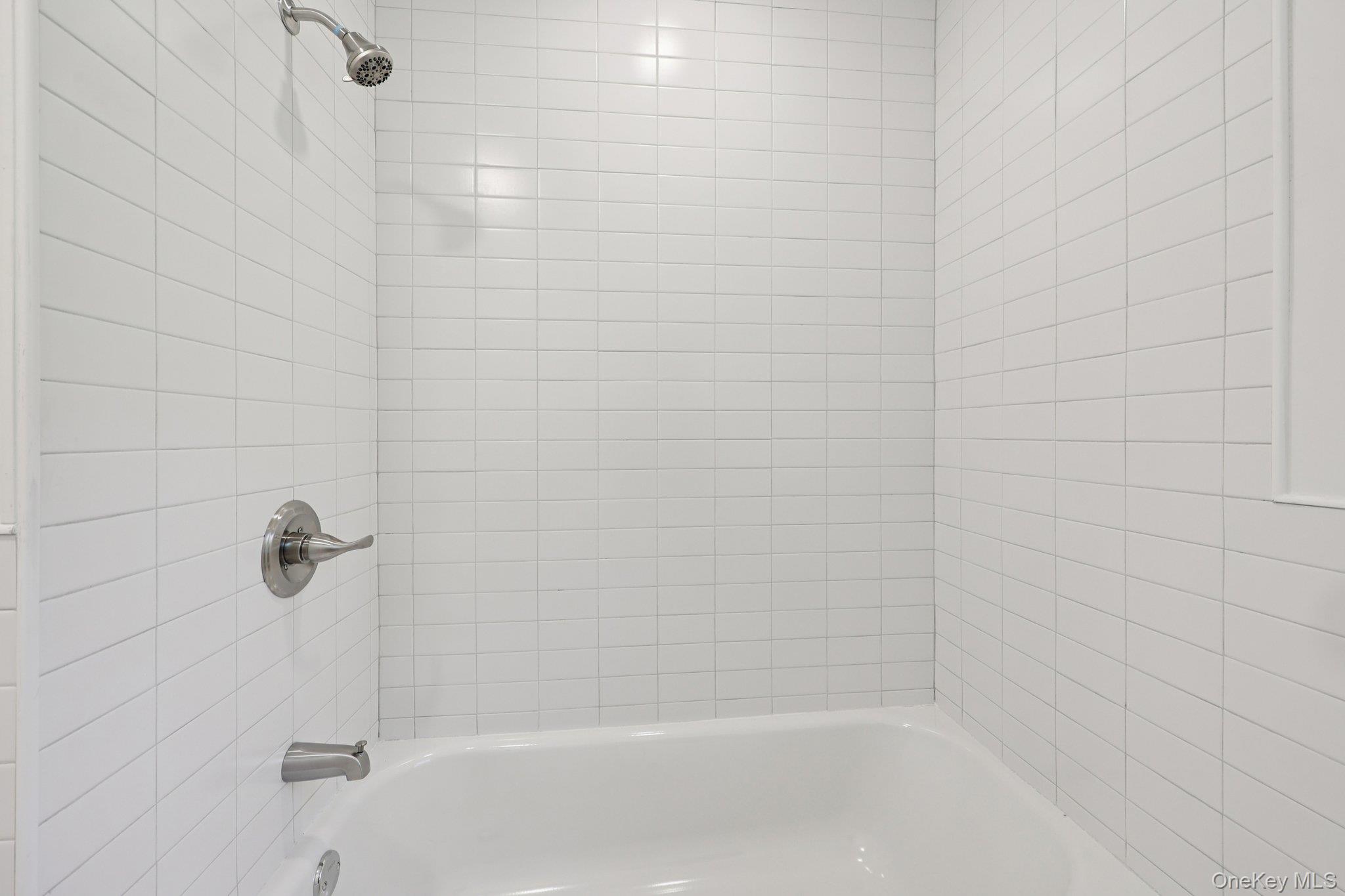 27 Oak Hill Road, Monroe, NY 10950