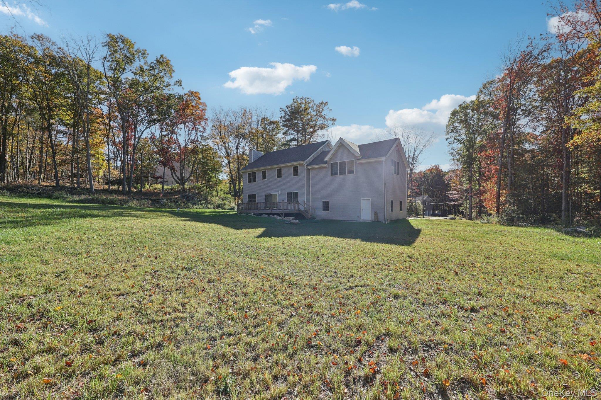 27 Oak Hill Road, Monroe, NY 10950