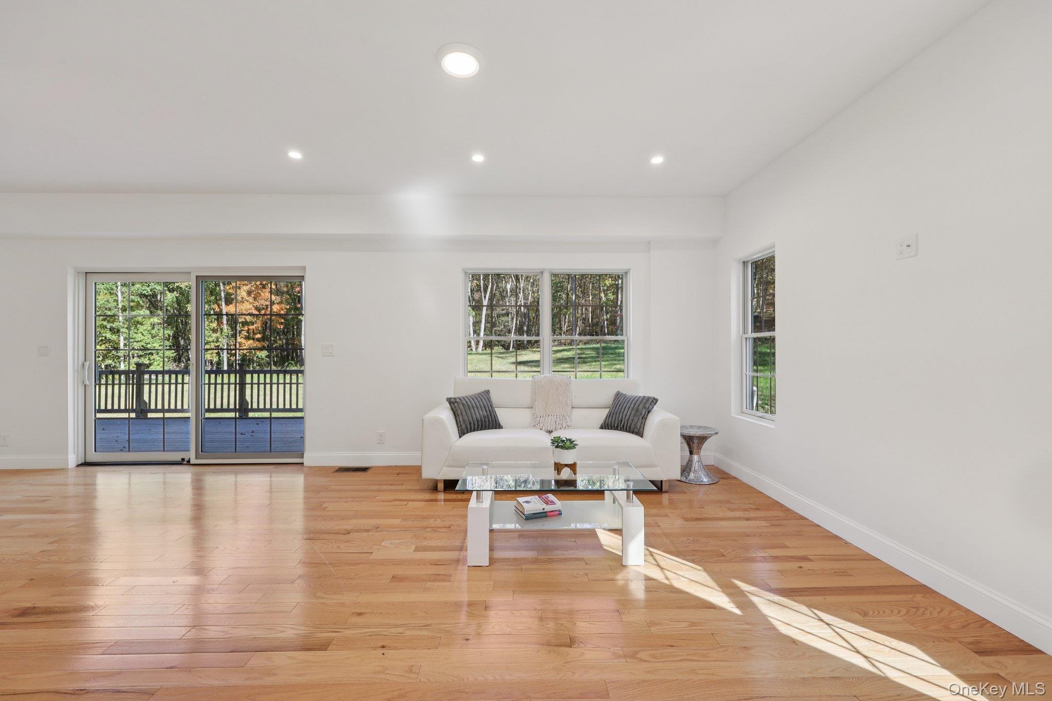 27 Oak Hill Road, Monroe, NY 10950