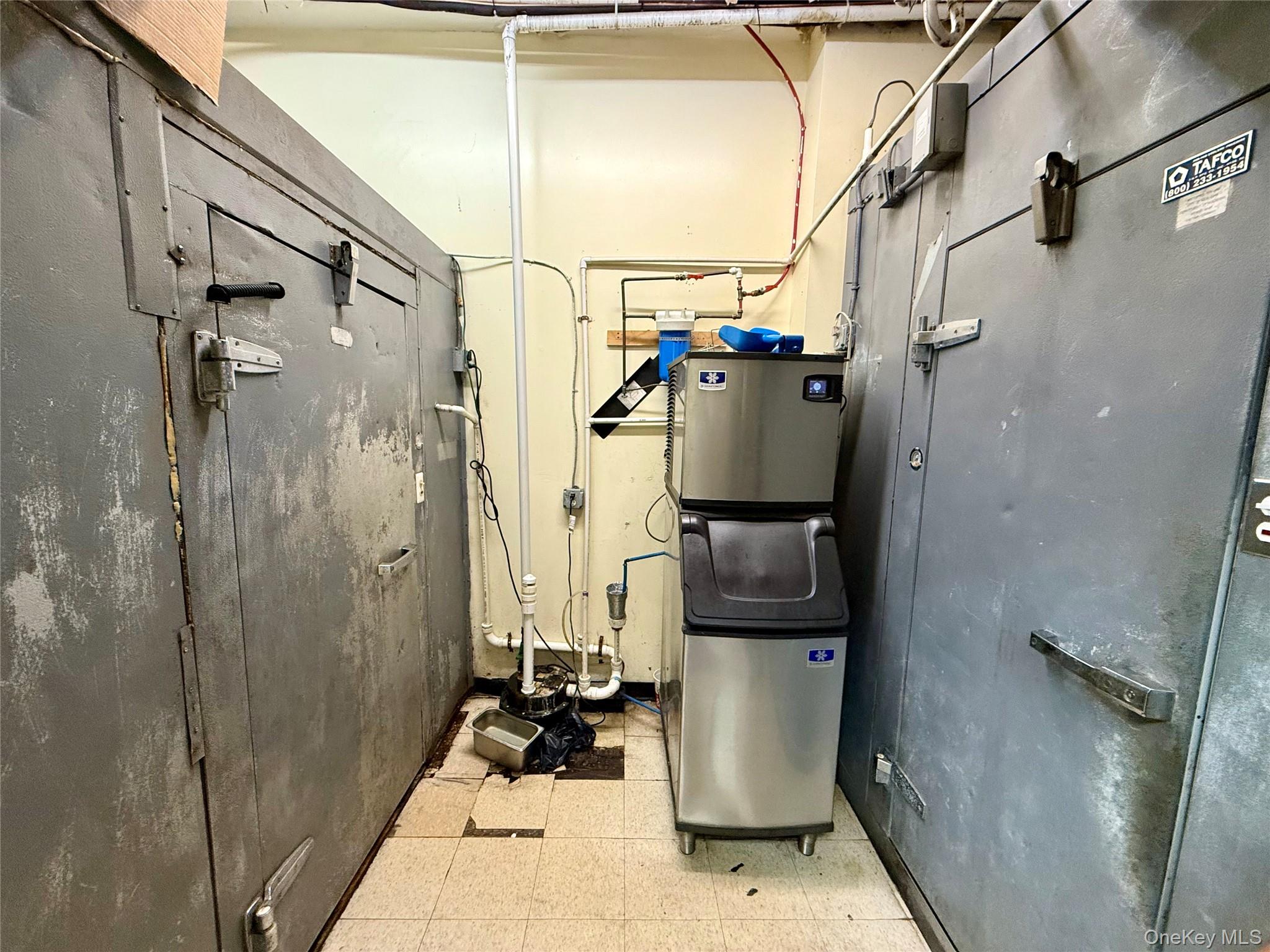 166 Long Beach Road, Island Park, NY 11558