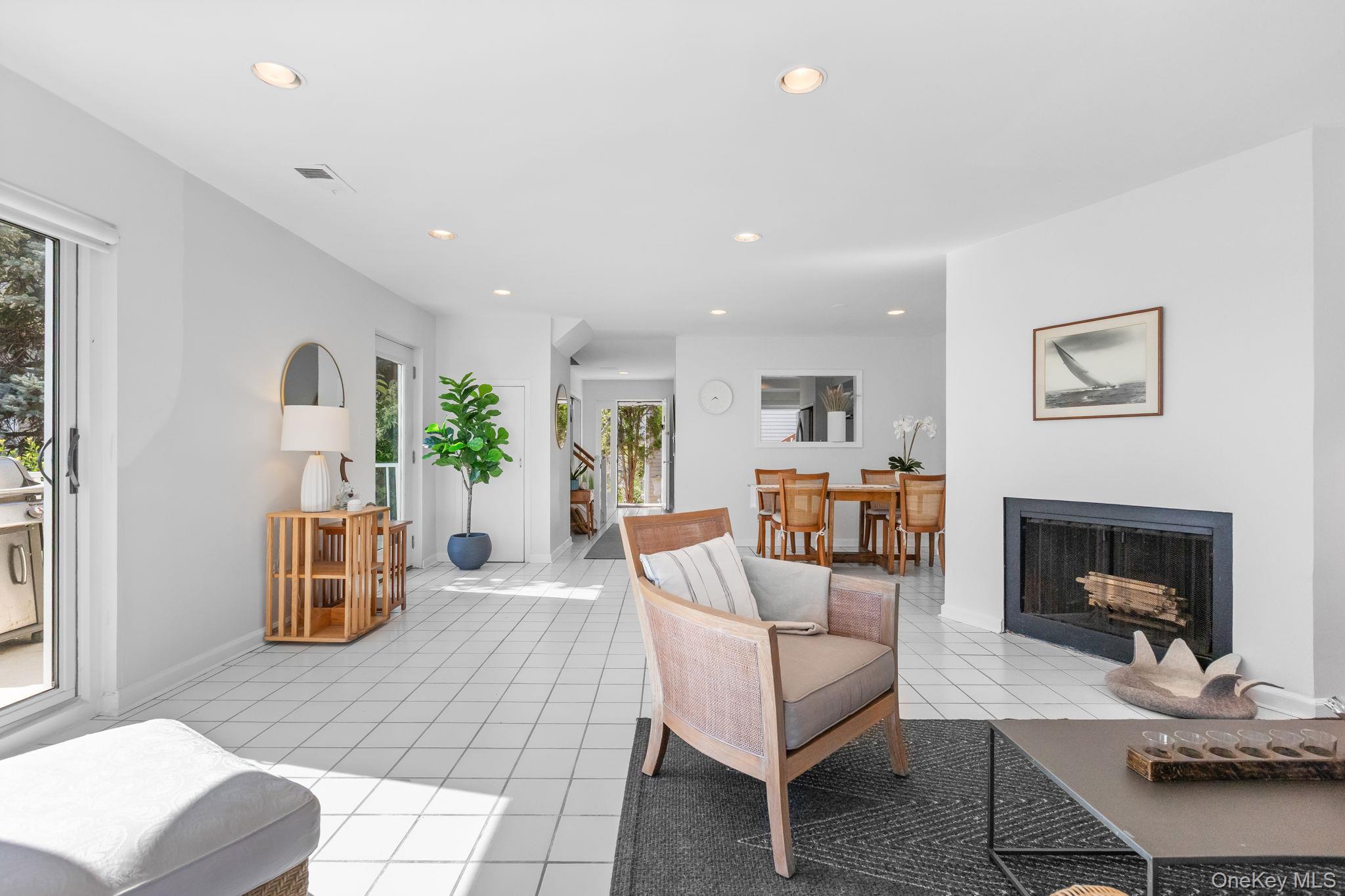 8 Deepwater Way # 63, Bronx, NY 10464