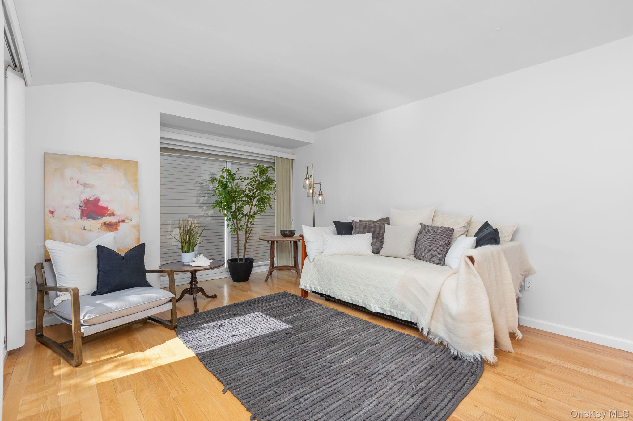 8 Deepwater Way # 63, Bronx, NY 10464