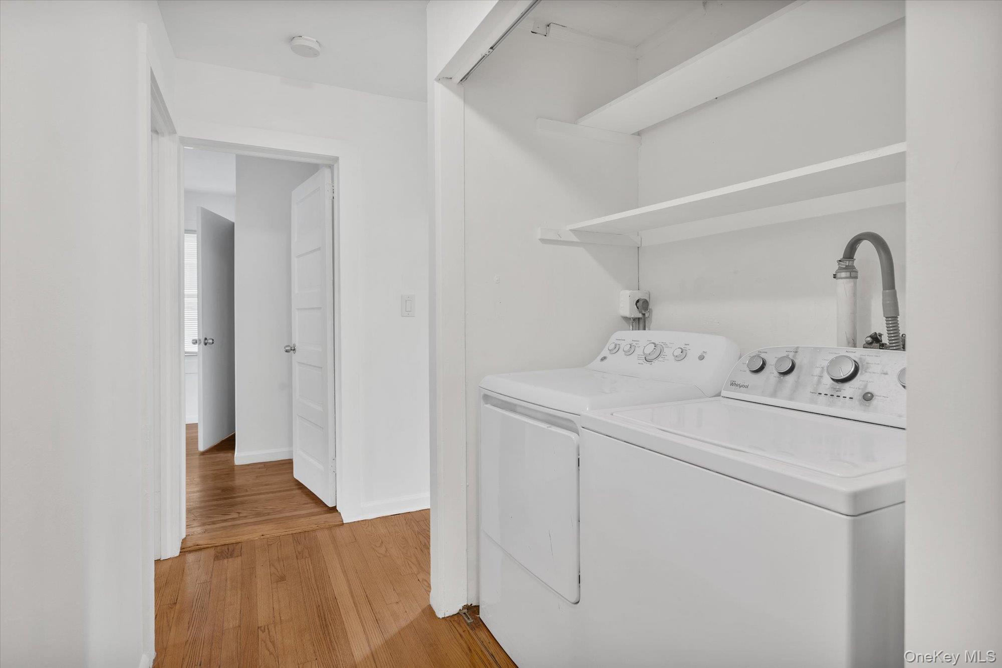 813 Park Avenue, Huntington, NY 11743