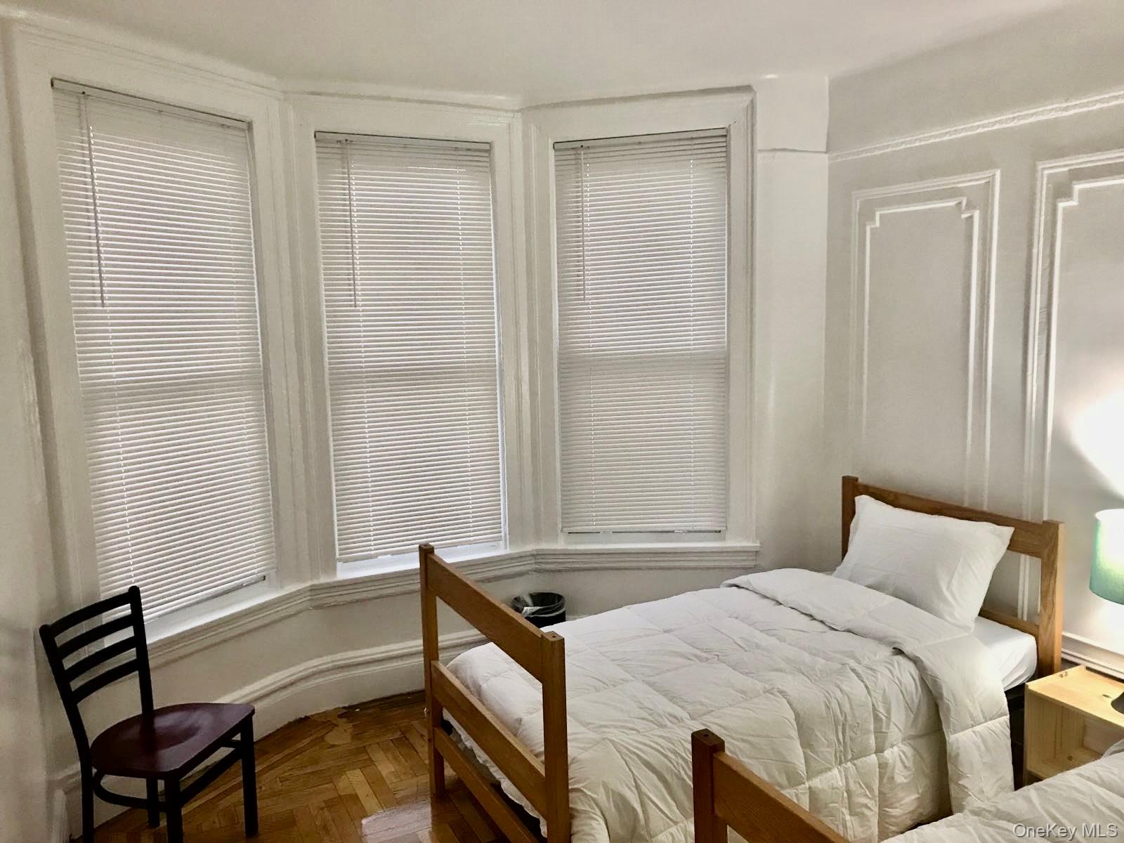 3672 Barnes Avenue, Bronx, NY 10467