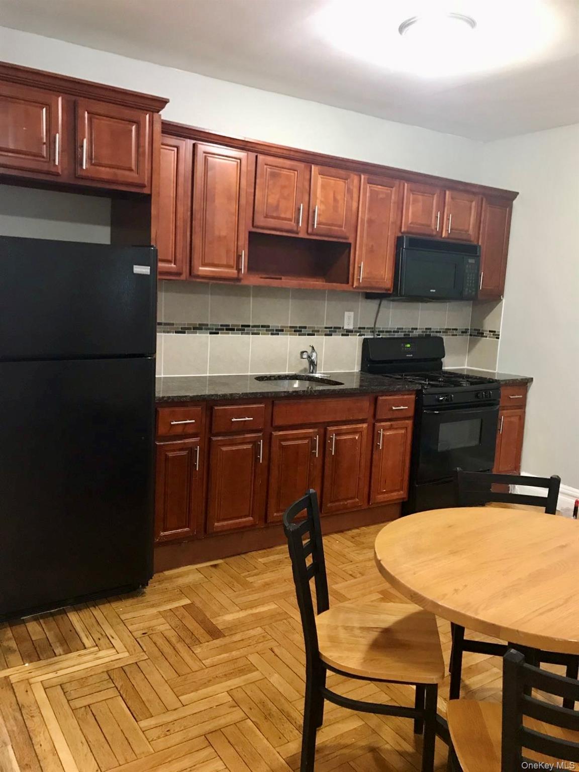 3672 Barnes Avenue, Bronx, NY 10467