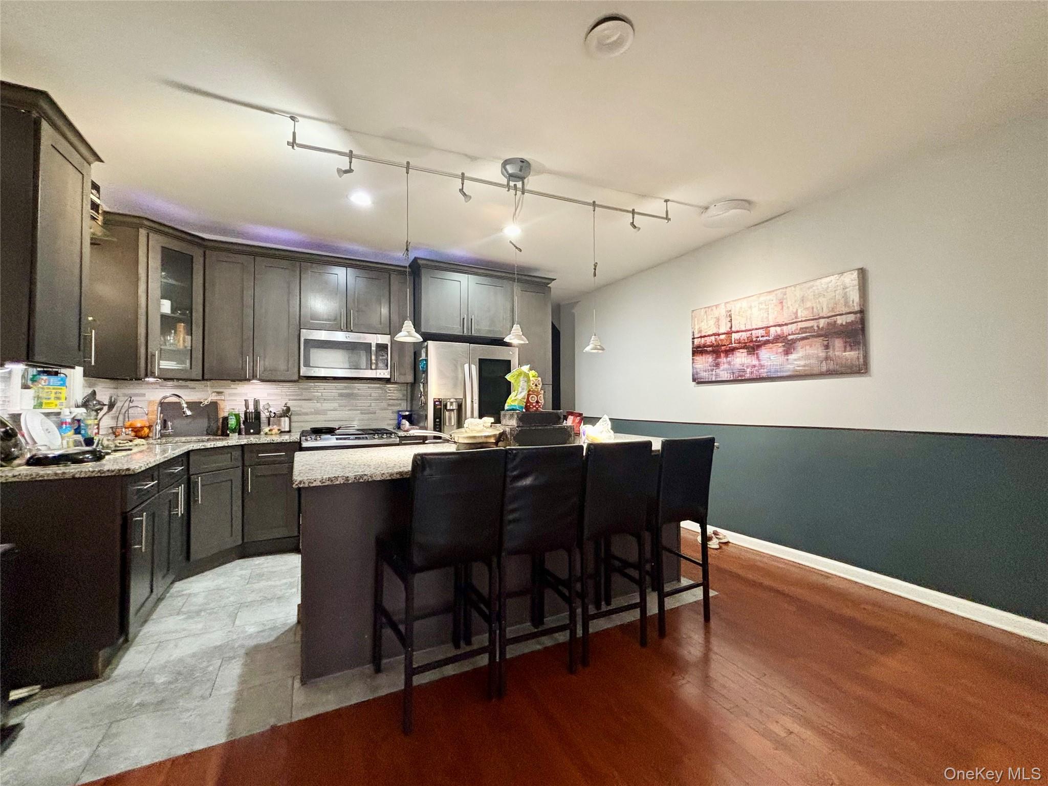 3672 Barnes Avenue, Bronx, NY 10467