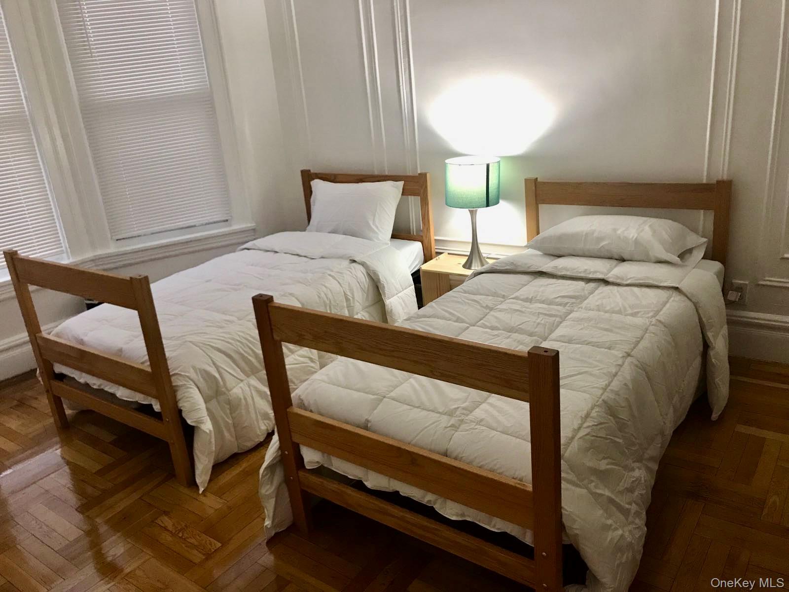 3672 Barnes Avenue, Bronx, NY 10467