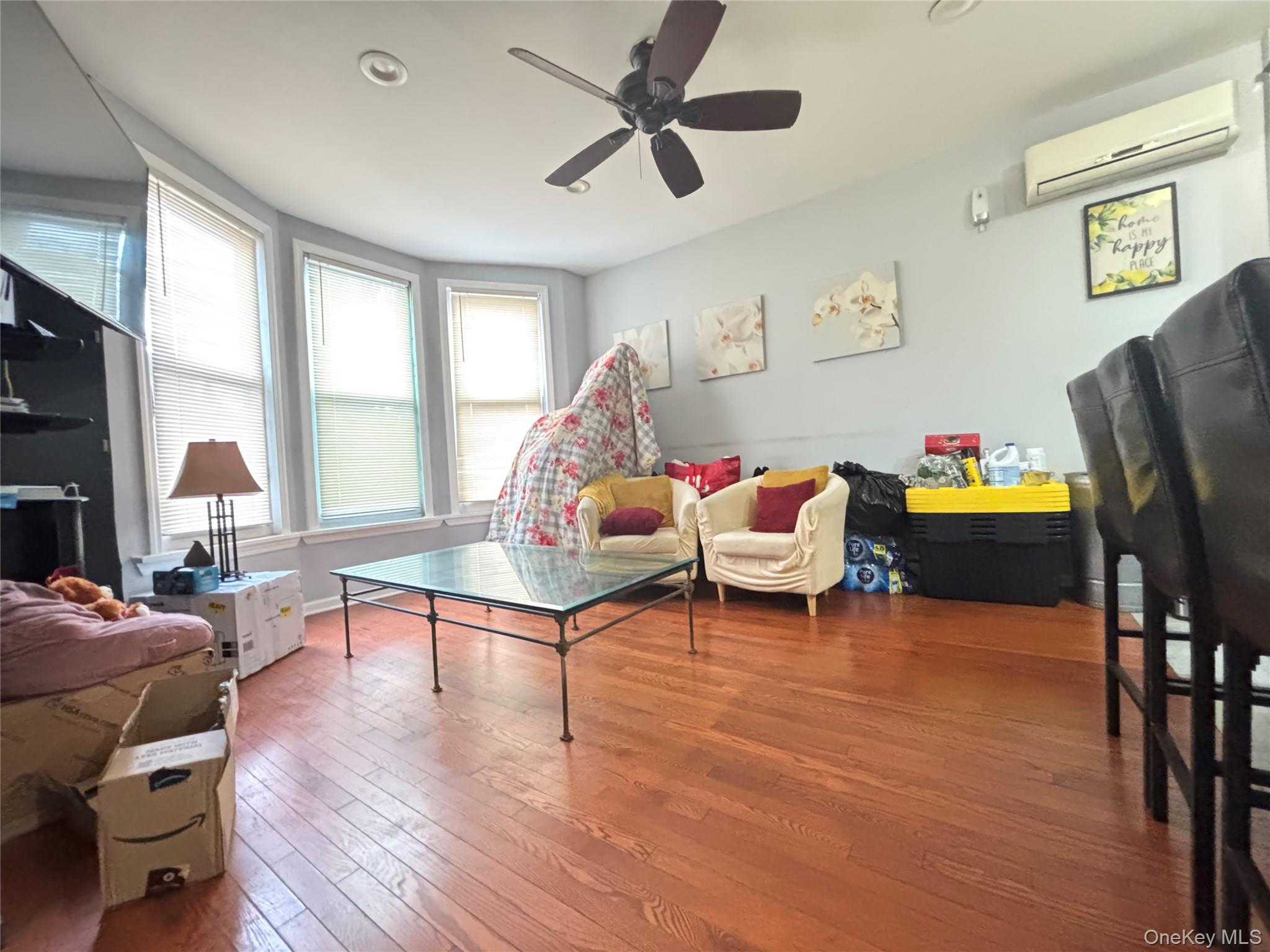 3672 Barnes Avenue, Bronx, NY 10467