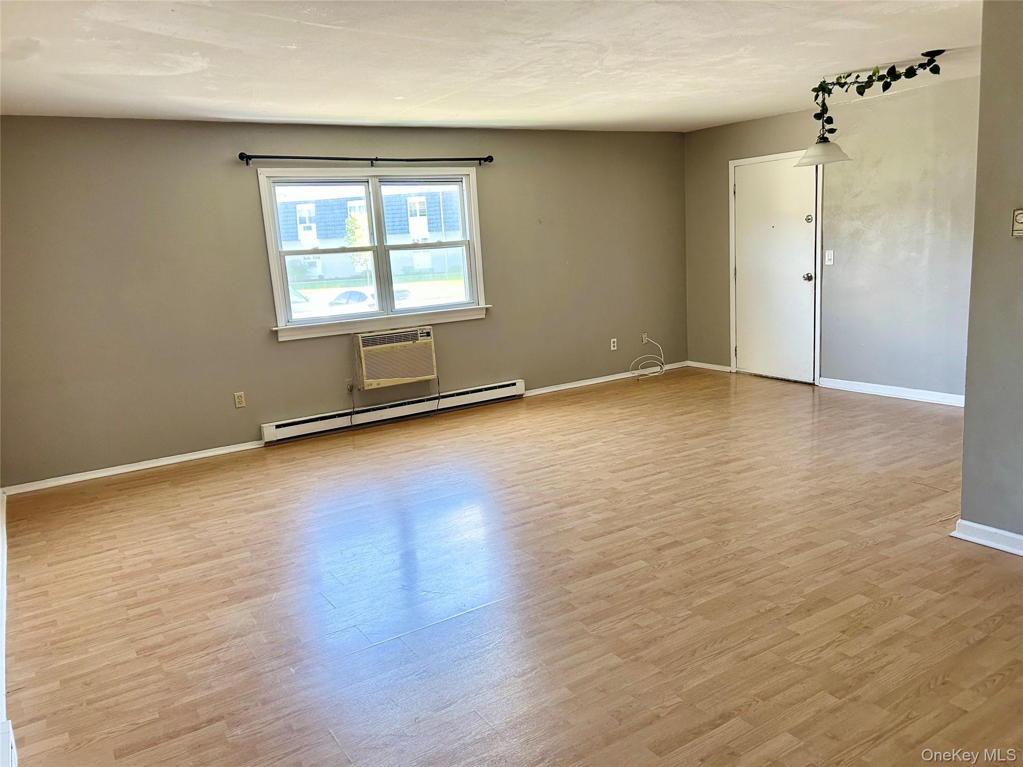 10 White Gate Road # B, Wappingers Falls, NY 12590