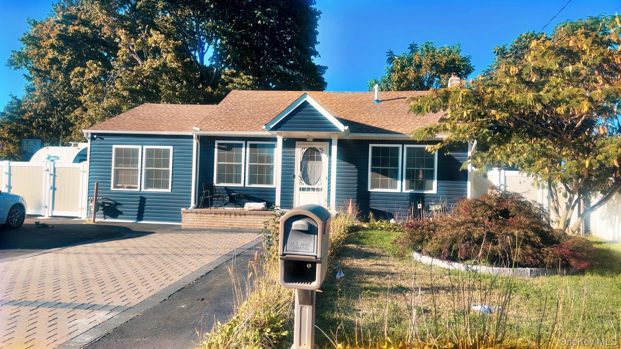 82 Saint Peters Drive, Brentwood, NY 11717