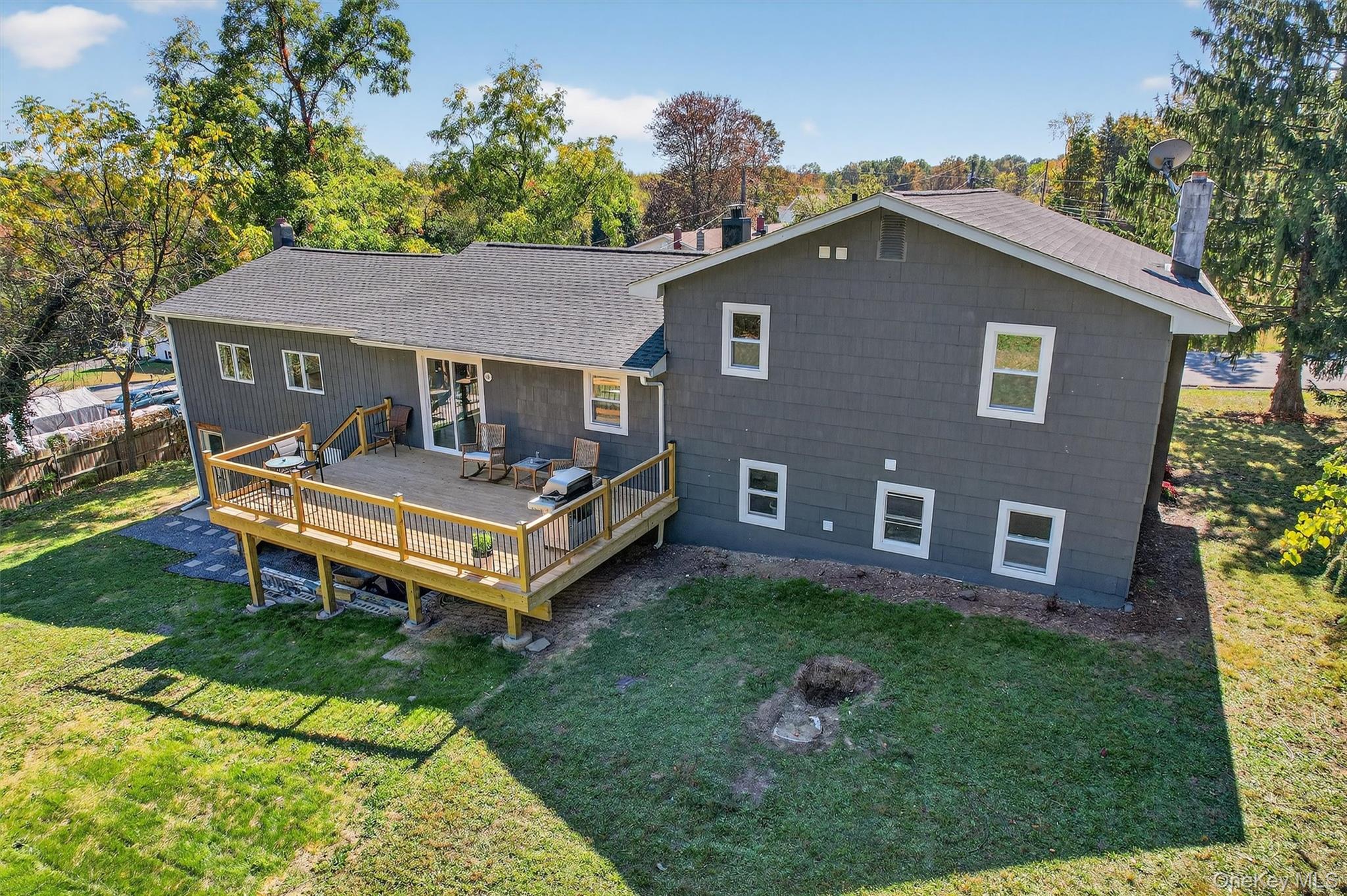 10 Elizabeth Drive, Wallkill, NY 12589