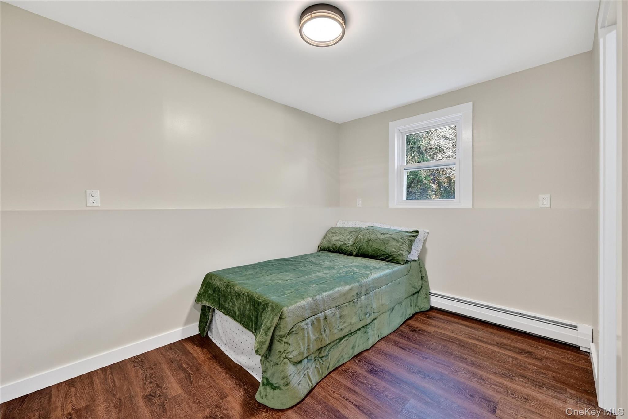 10 Elizabeth Drive, Wallkill, NY 12589