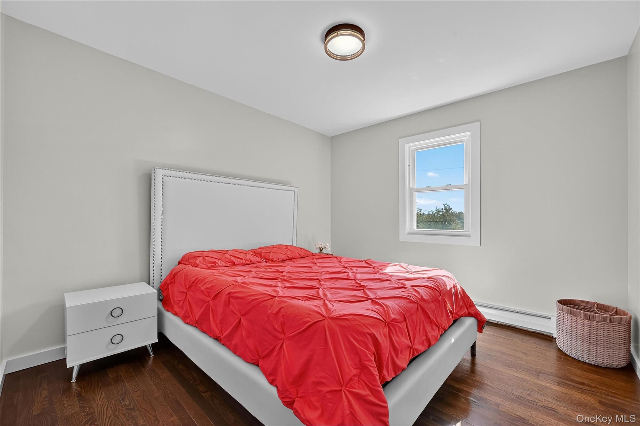 10 Elizabeth Drive, Wallkill, NY 12589