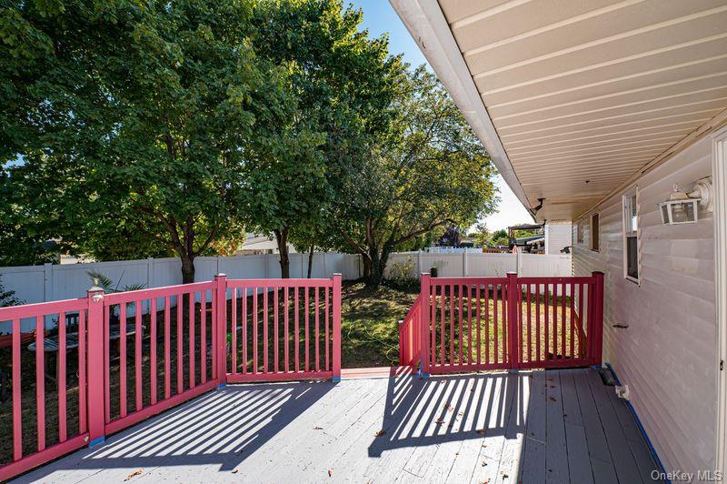 191 E. 2nd Street, Deer Park, NY 11729