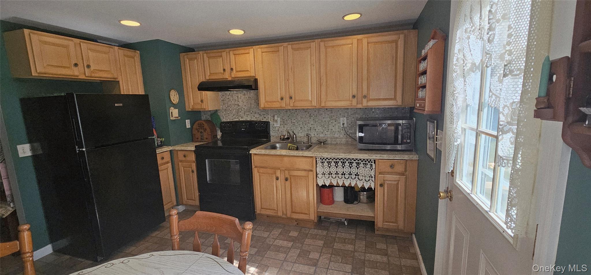 20 Miller Avenue, East Moriches, NY 11940