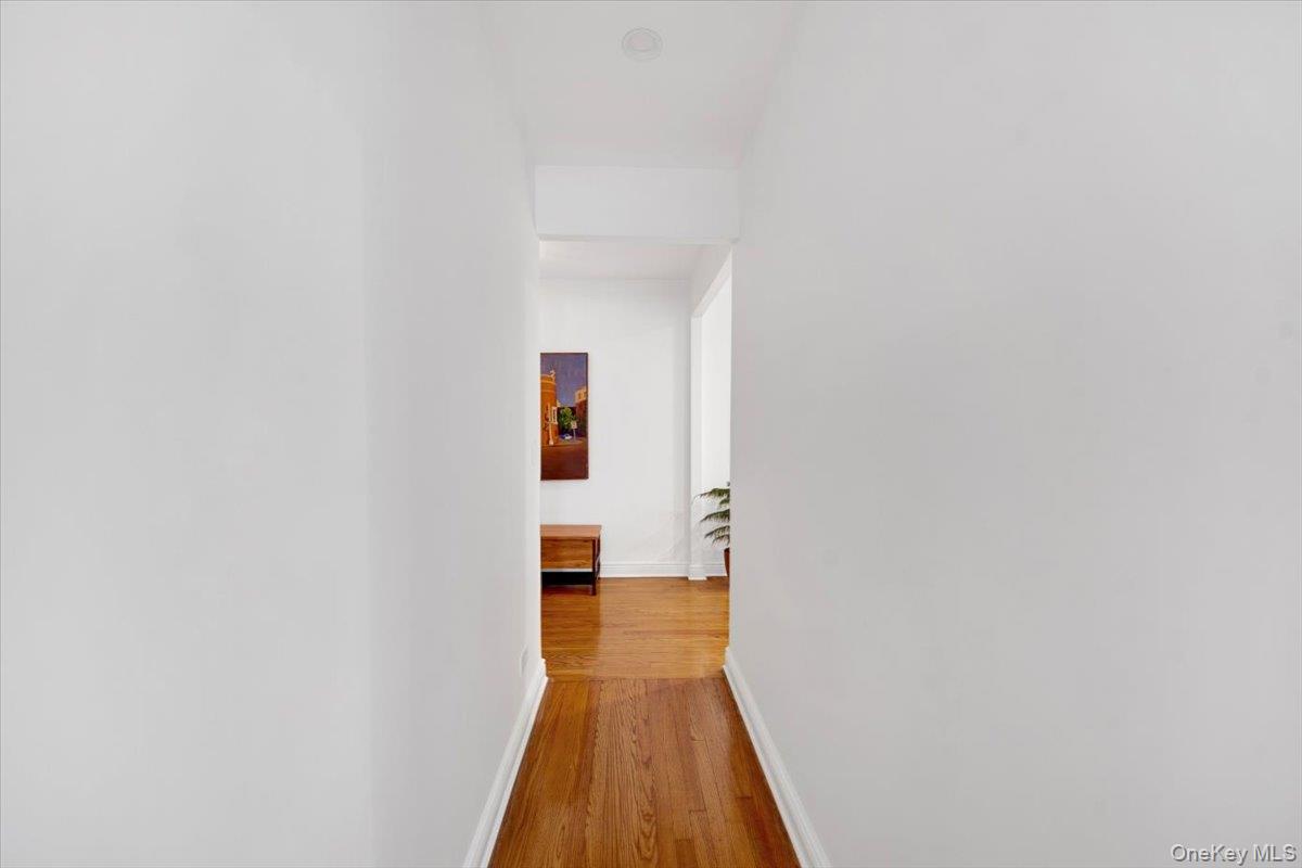 50 N Broadway # 1L, White Plains, NY 10603