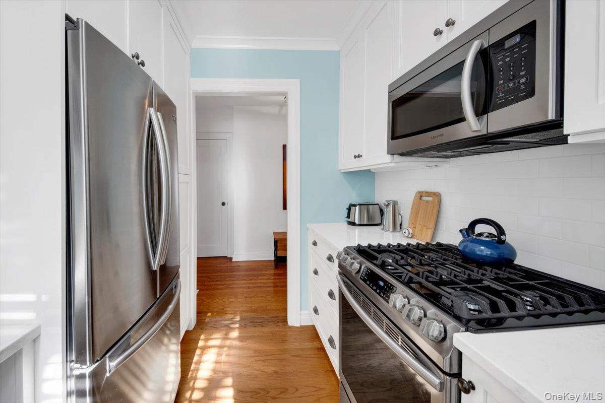 50 N Broadway # 1L, White Plains, NY 10603